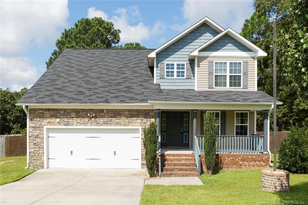 Property Photo:  686 Colonial Hills Drive  NC 27546 
