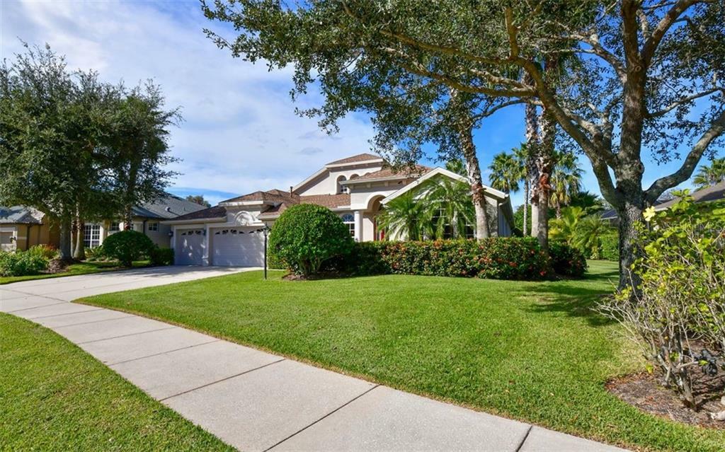 Property Photo: 7416 Green Street FL 34201