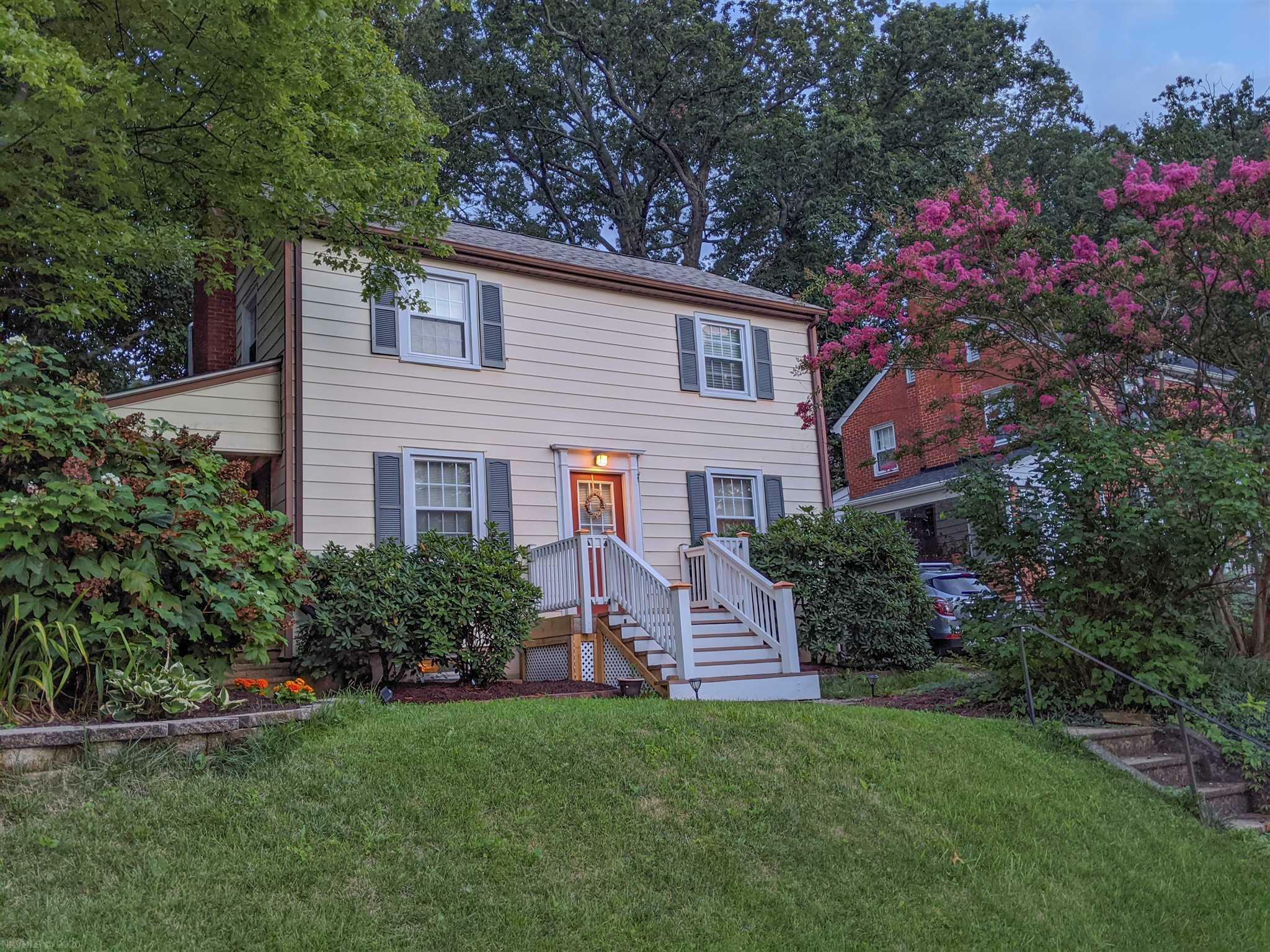 Property Photo:  2608 Alberta Avenue SW  VA 24015 