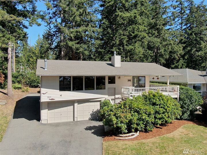 Property Photo:  5521  Mutiny Sands Road  WA 98249 