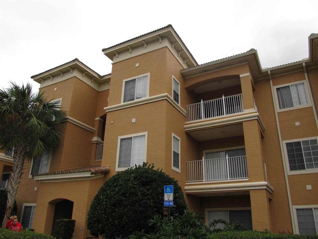 Property Photo:  560 Florida Club 208  FL 32084 