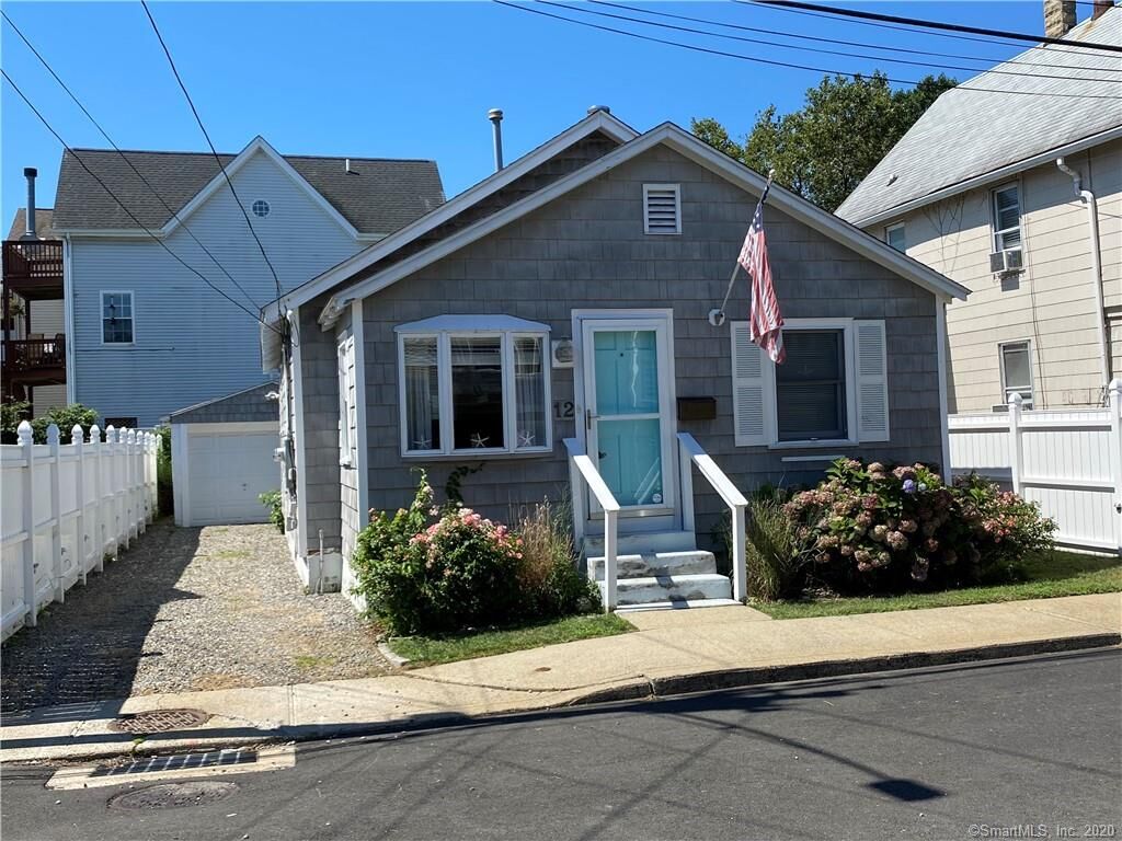 Property Photo:  12 Sperry Street  CT 06460 