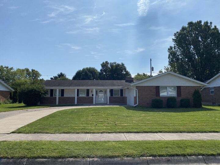 2942 Imperial Boulevard  Springfield OH 45503 photo