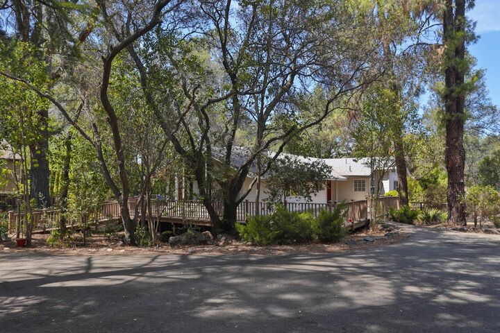 6371 King Road  Loomis CA 95650 photo