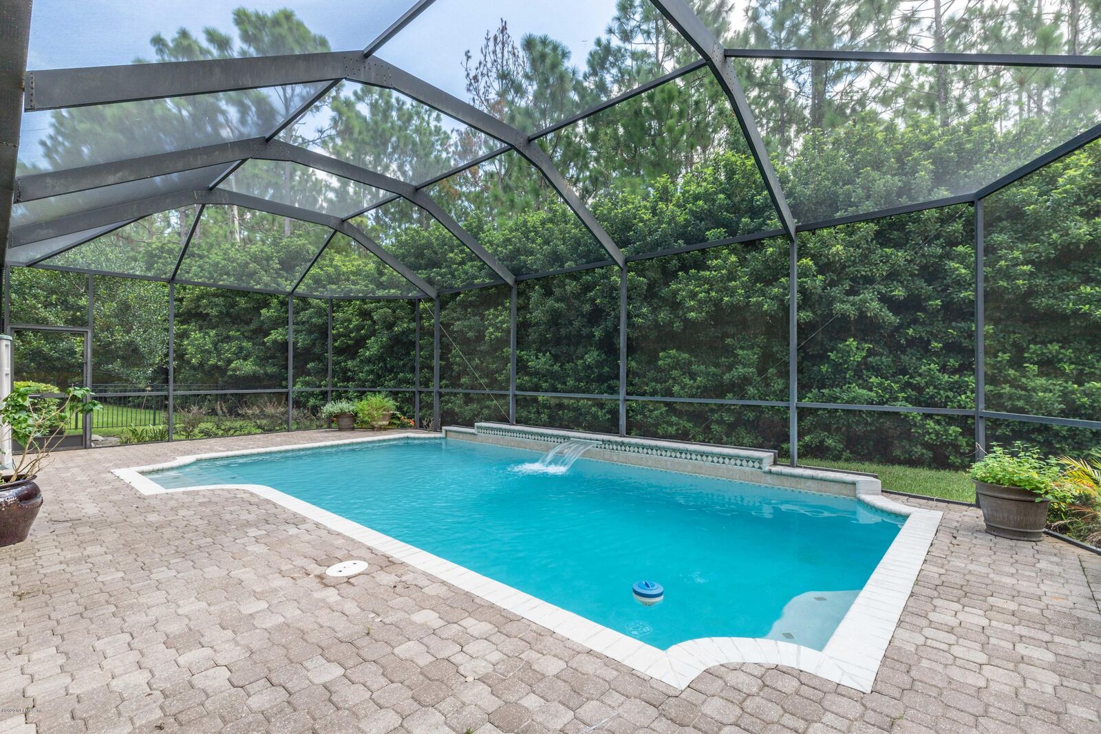 Property Photo: 7817 Blackstone River Drive FL 32256