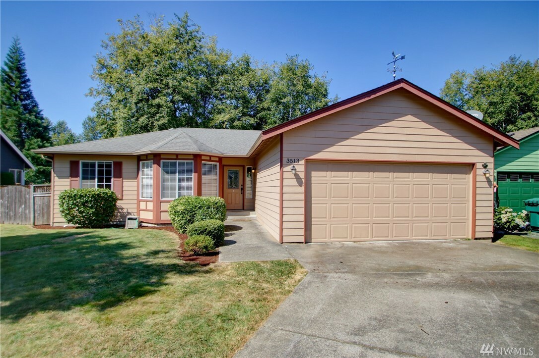 Property Photo:  3513 Seneca Dr  WA 98273 