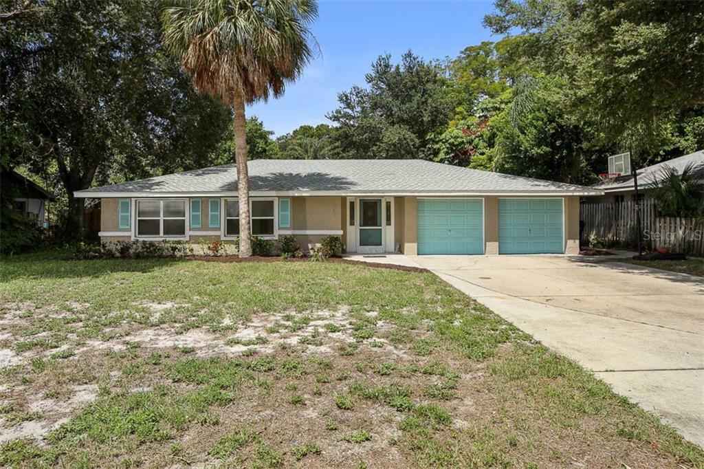 Property Photo:  208 47th Street W  FL 34209 