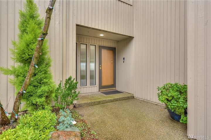 Property Photo:  4517 102nd Lane NE  WA 98033 