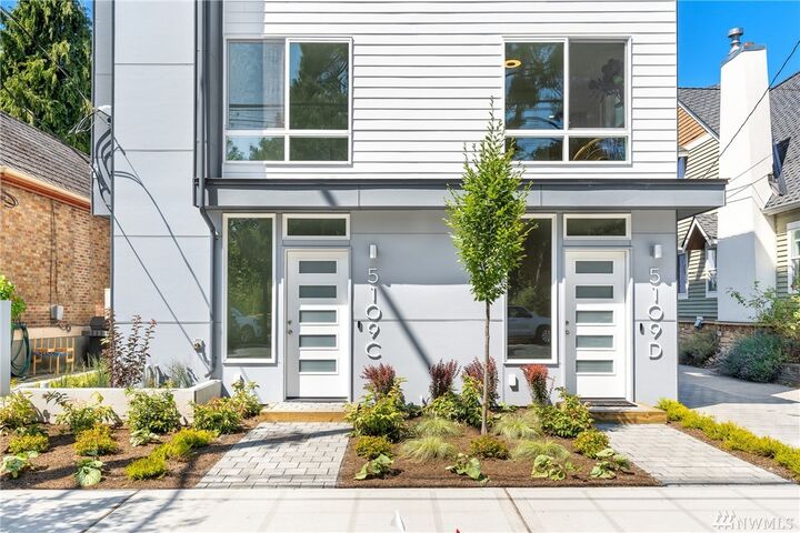 5109  Phinney Avenue N C  Seattle WA 98103 photo