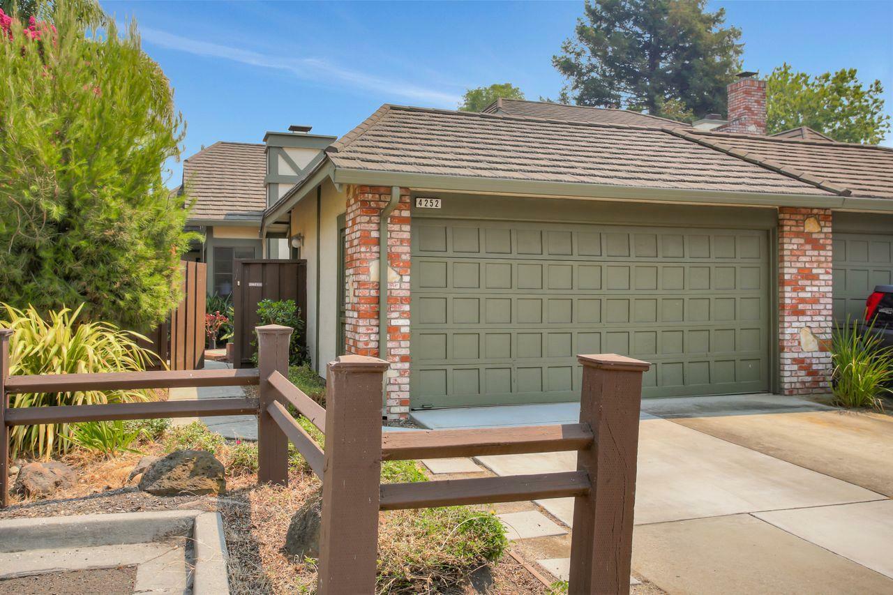 Property Photo: 4252 Sora Terrace CA 94555