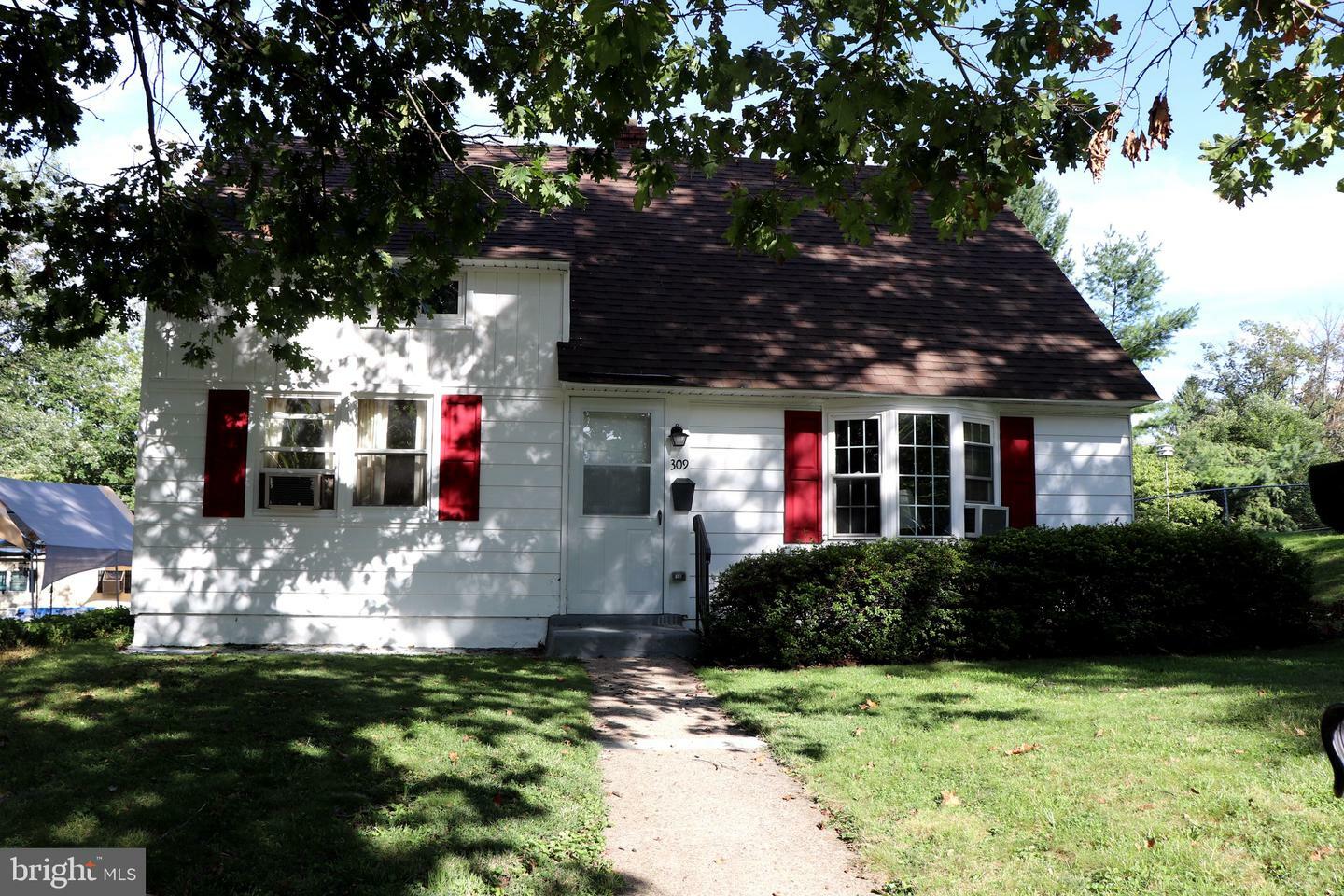 Property Photo: 309 Locust Drive PA 19460