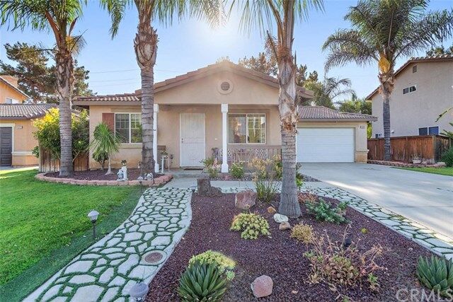 Property Photo: 15315 Aguila Pass CA 92555