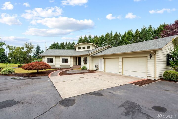 Property Photo:  224 Bond Rd  WA 98611 