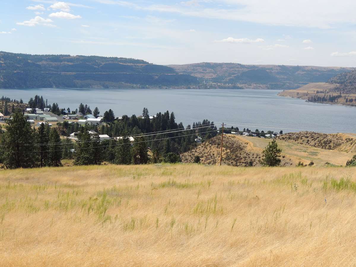 Property Photo: 40585 Miles Creston Rd N Lot 3 WA 99122