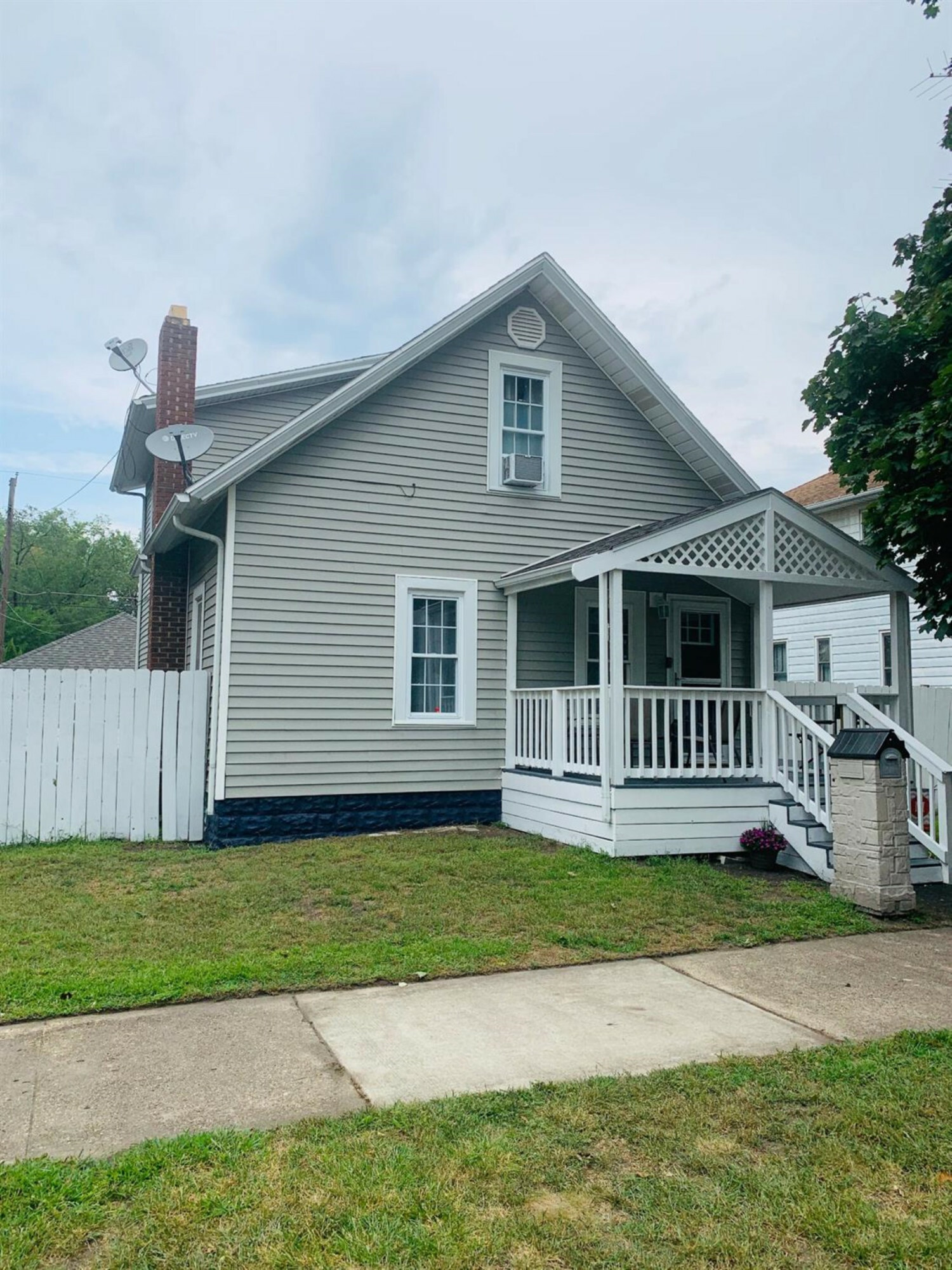 Property Photo: 816 Belden Street IN 46360