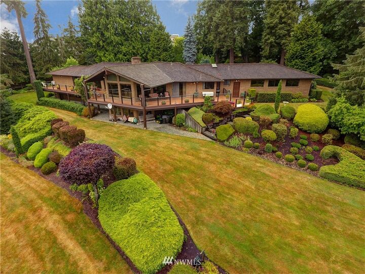 Property Photo: 13100 SE 299th Street WA 98092