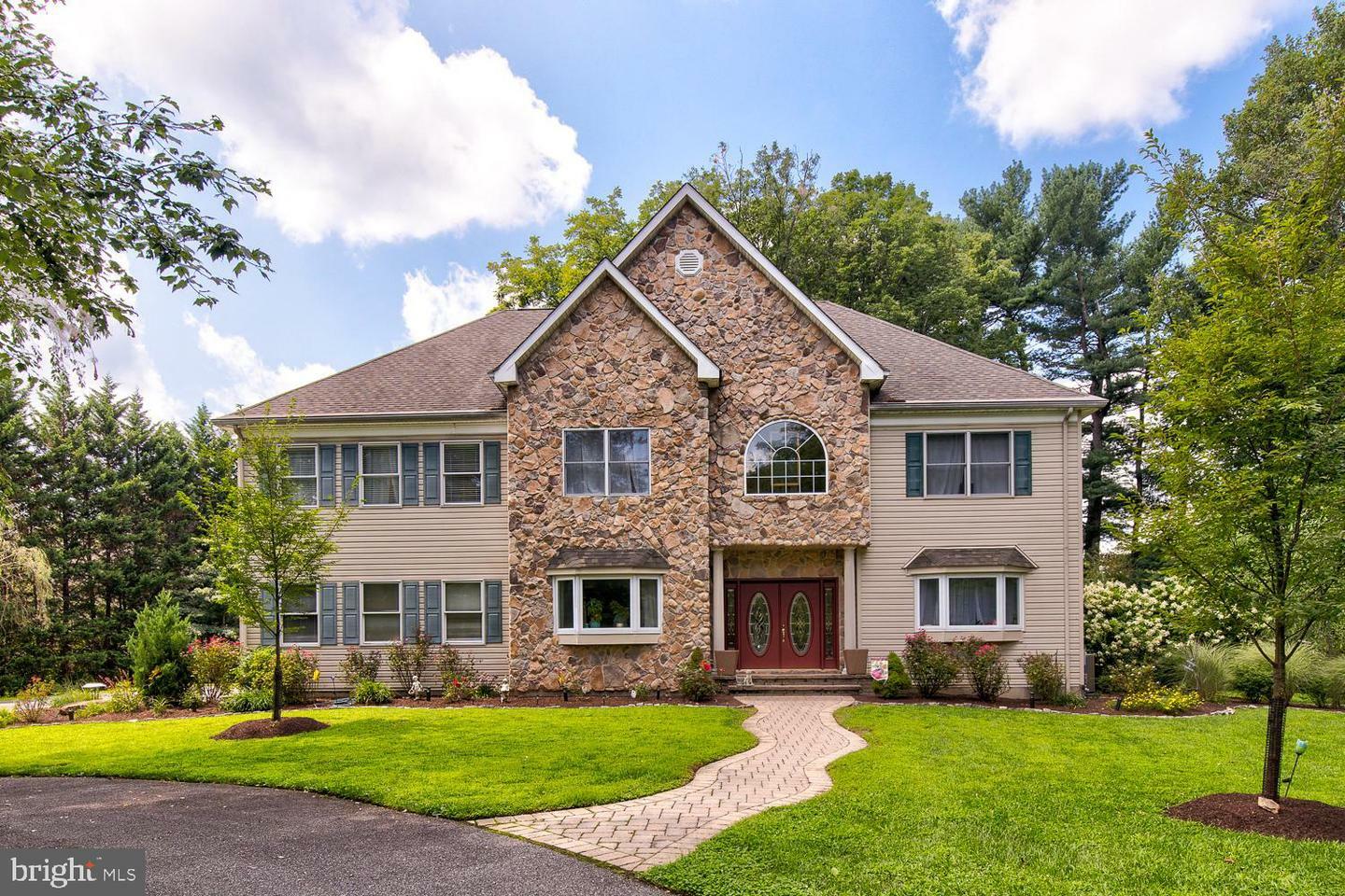 Property Photo: 235 Highland Avenue PA 19063
