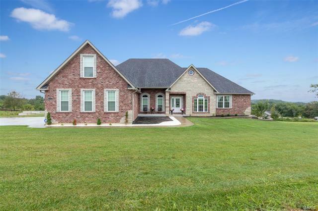 Property Photo: 3087 Stonebridge MO 63028