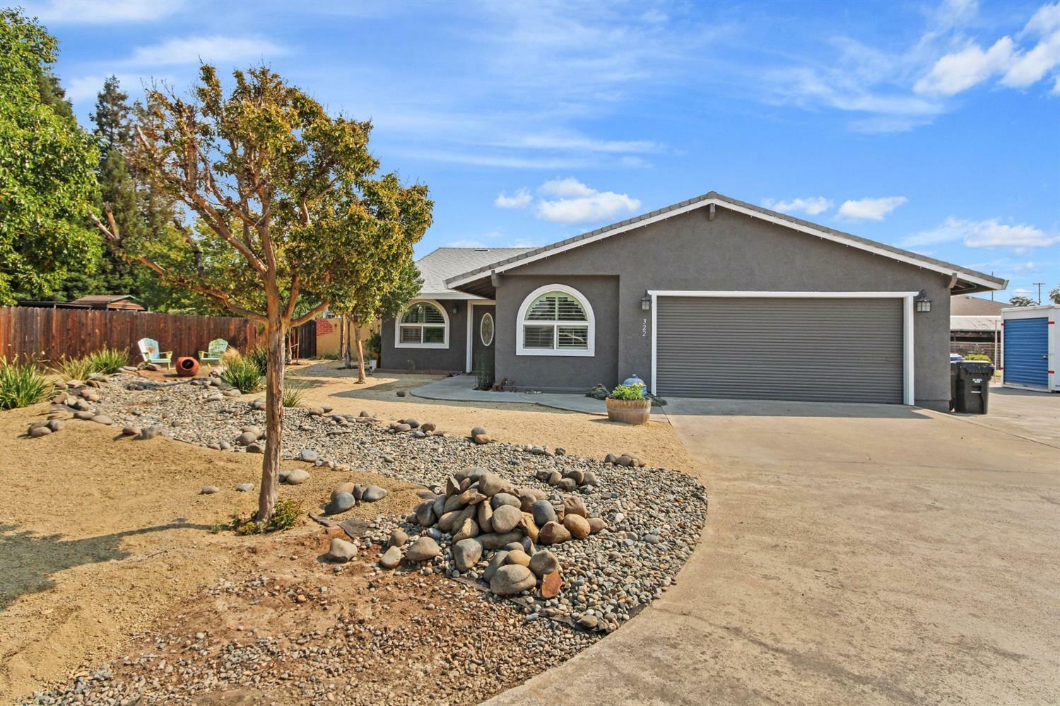 Property Photo:  322 Hust Lane  CA 95673 