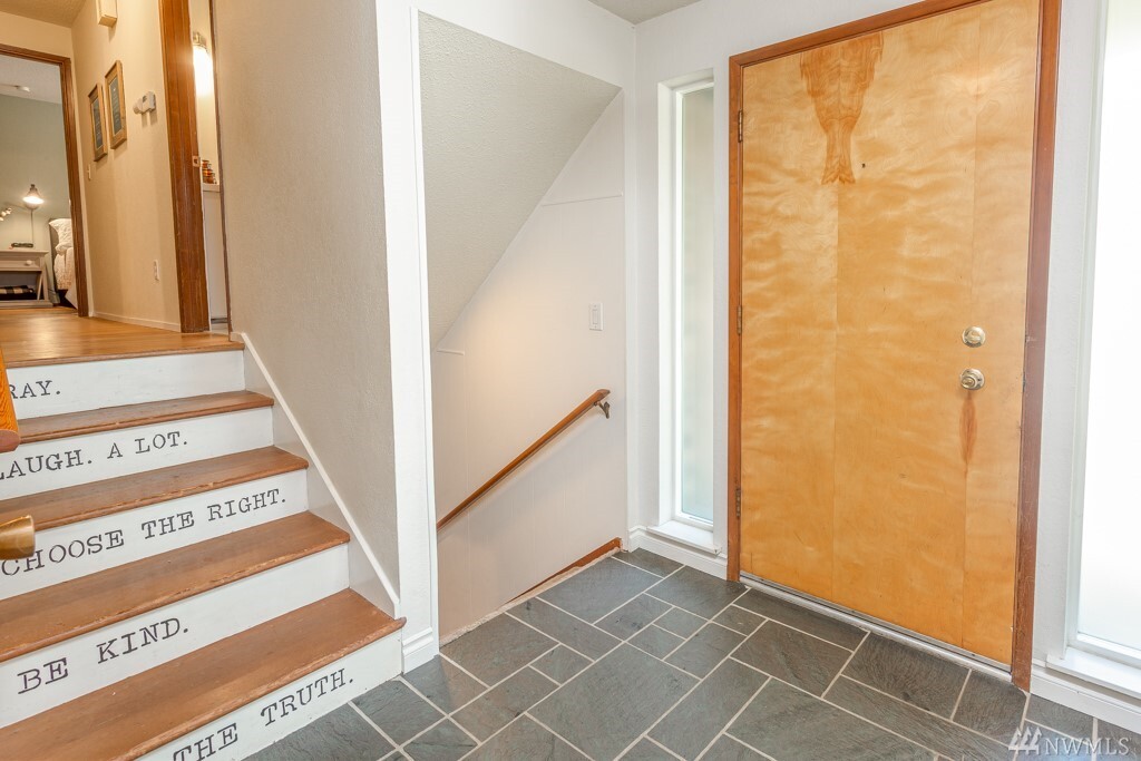 Property Photo: 7102 98th Street Ct E WA 98373