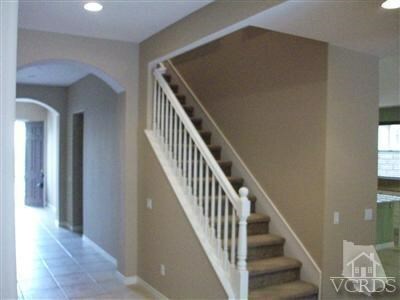 Property Photo:  614 Chesapeake Place  CA 93004 