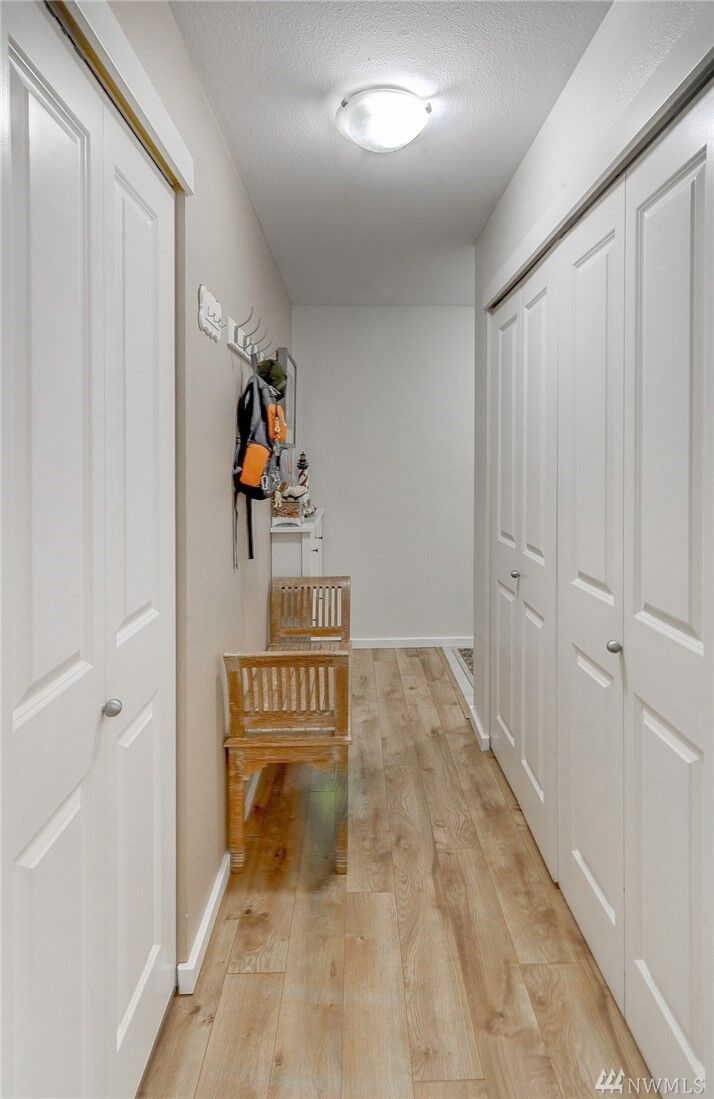 Property Photo: 15415 35th Avenue W K201 WA 98087