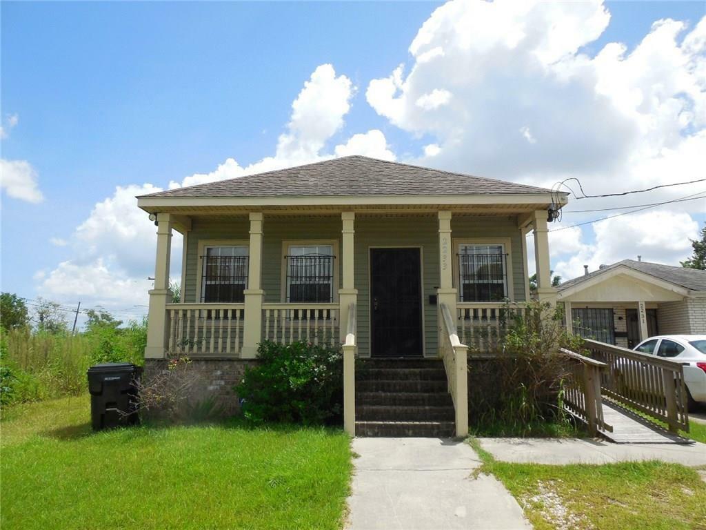 Property Photo:  2233 Tupelo Street  LA 70117 