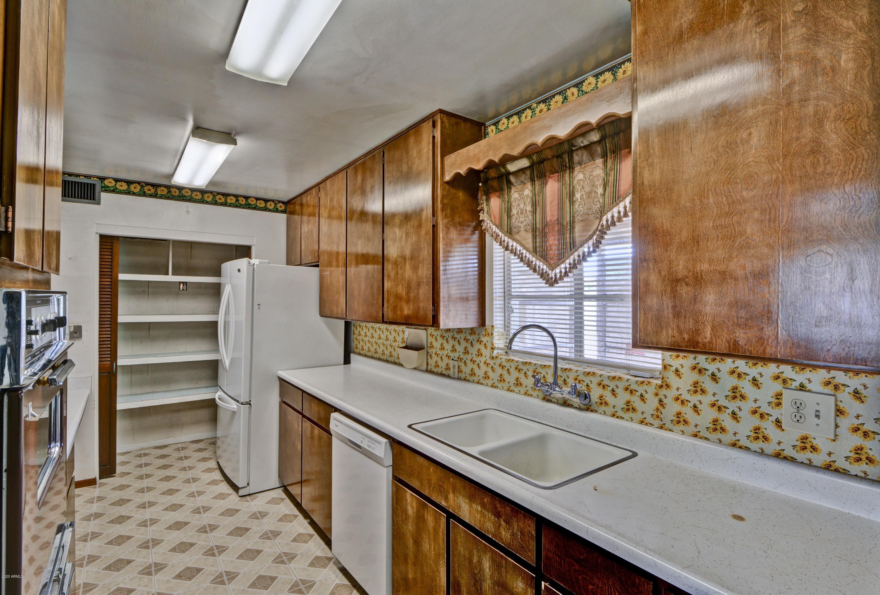 Property Photo: 4510 W Weldon Avenue AZ 85031