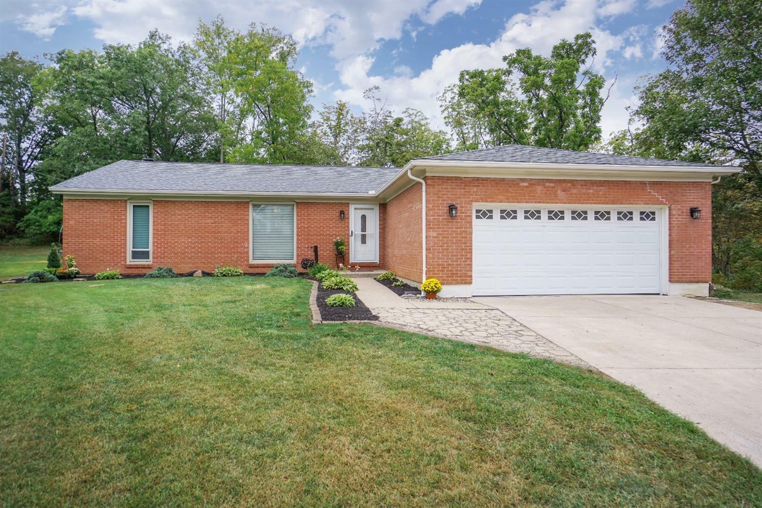 5592 Seville Ct  Green Twp OH 45247 photo