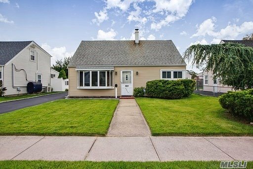 Property Photo:  2499 Hull Avenue  NY 11710 