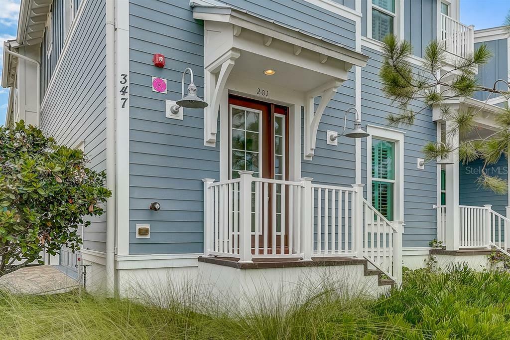 Property Photo: 347 Compass Point Drive 201 FL 34209