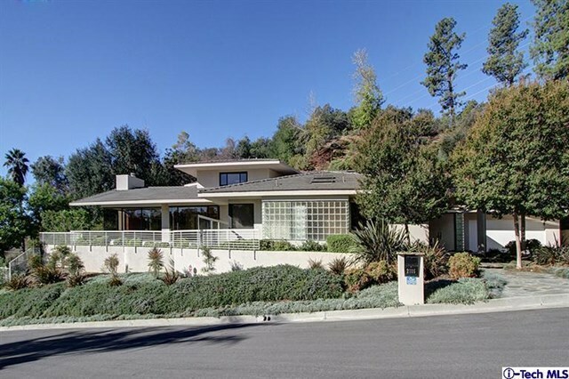 Property Photo: 2105 Glen Springs Road CA 91107
