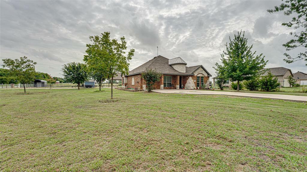 Property Photo:  8502 County Road 589  TX 75173 