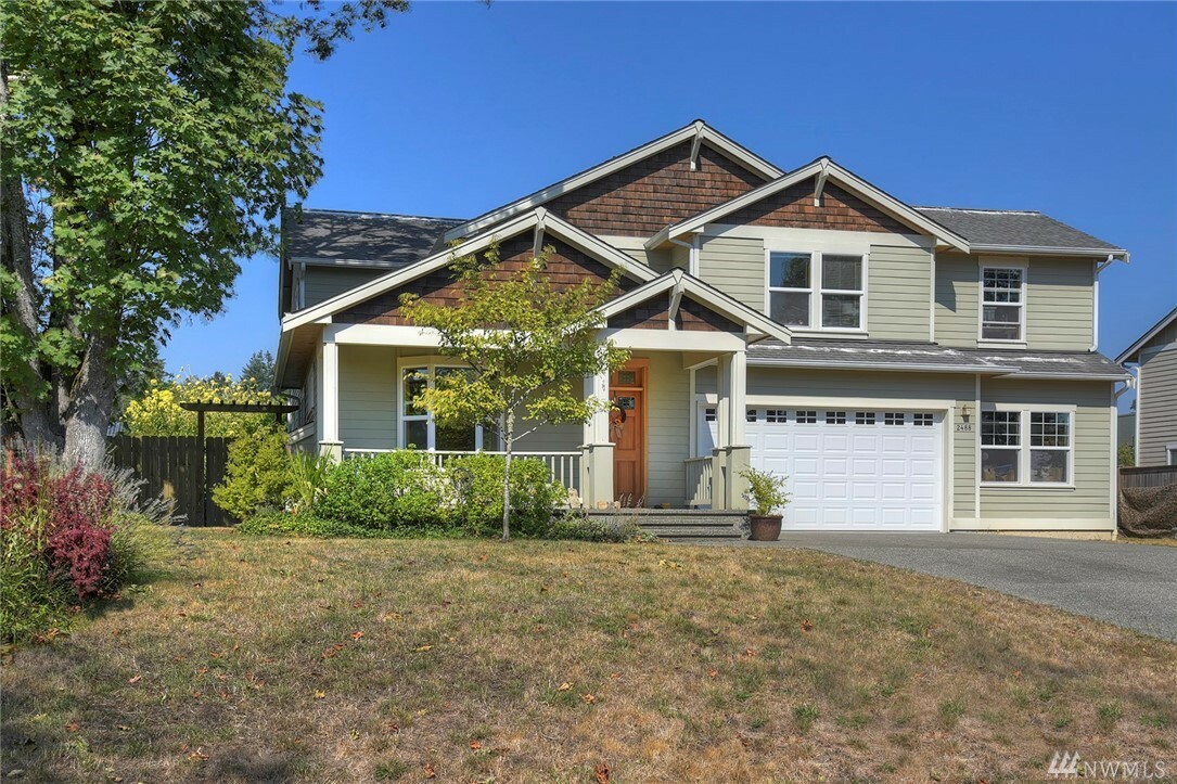 Property Photo:  2488 Soundview Dr. NE  WA 98110 