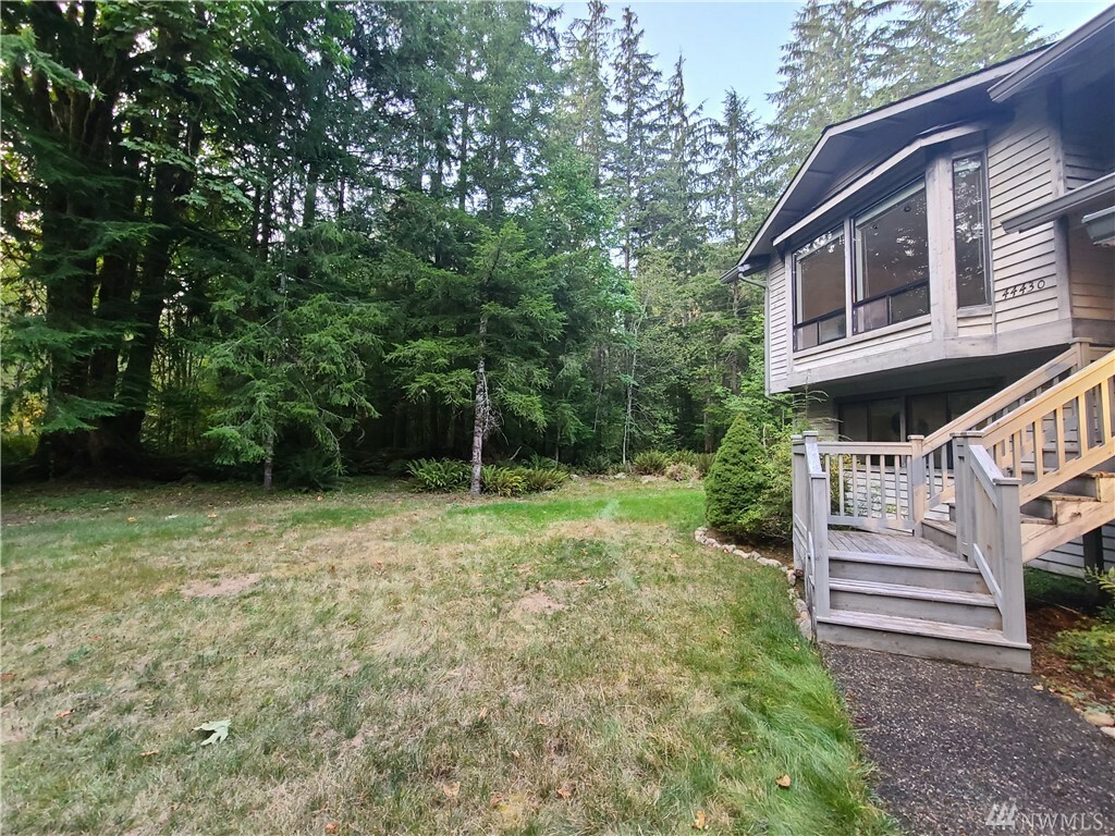 Property Photo:  44430 SE 78th Place  WA 98045 