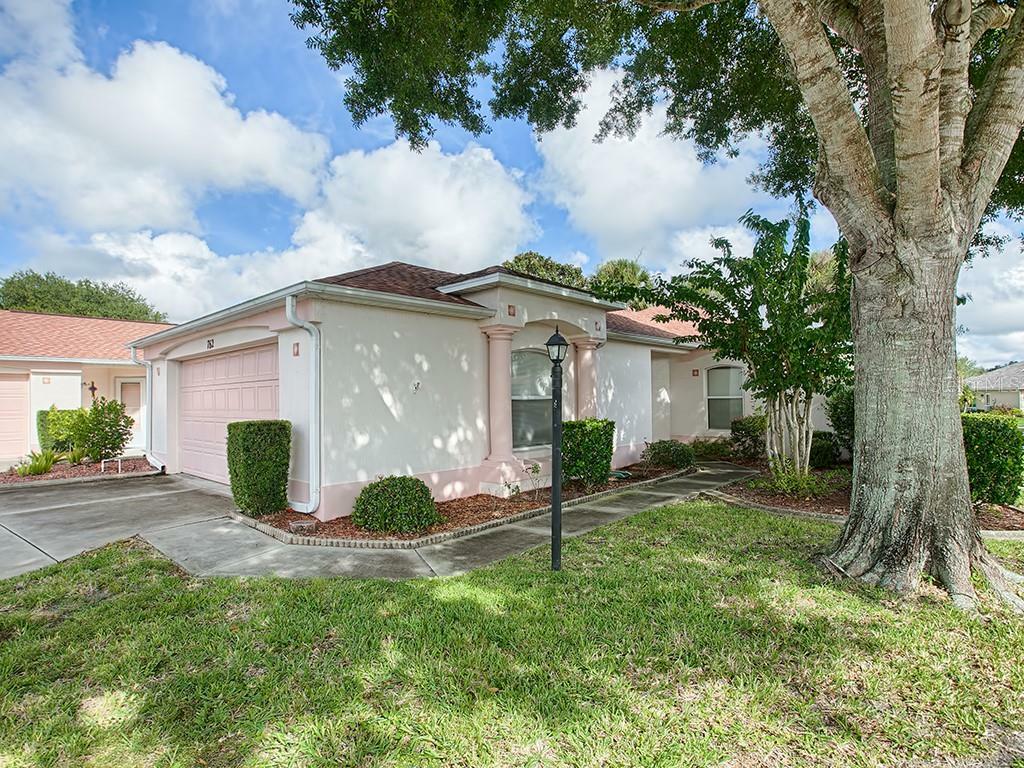 Property Photo: 762 Hernandez Drive FL 32159