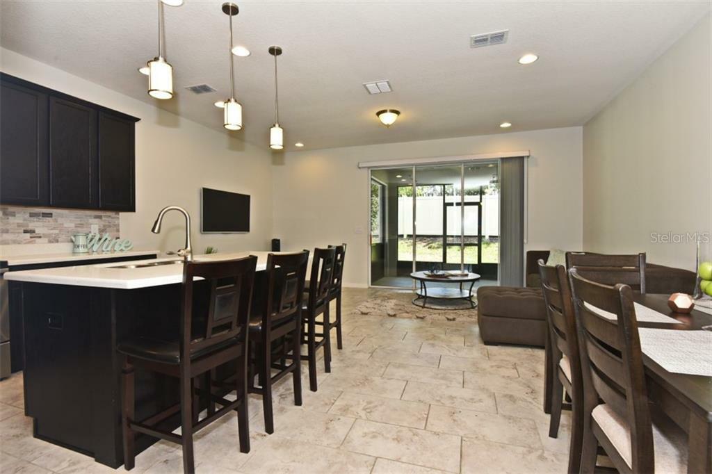 Property Photo:  1466 Round Rock Court  FL 32765 