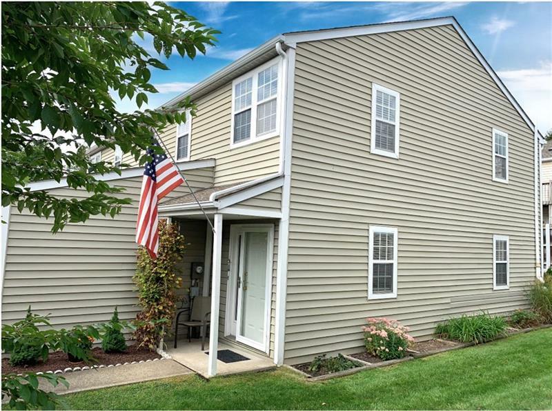 Property Photo: 710 Carla Dr PA 15238