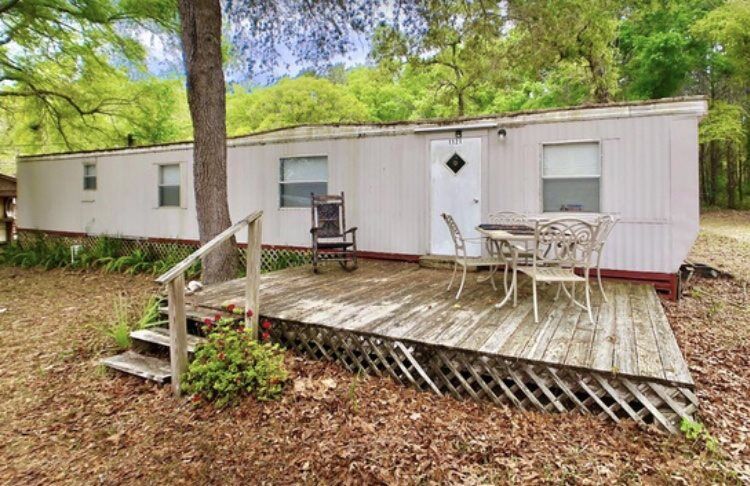 Property Photo:  1121 Vaughn Lane  FL 32359 
