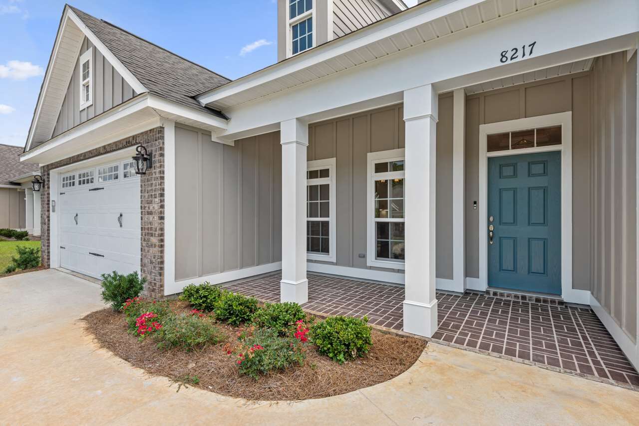 Property Photo:  156 Alban Stewart Way  FL 32317 