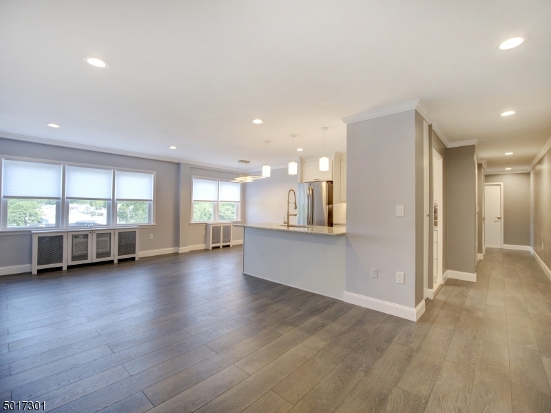 Property Photo: 465 Valley St 7 J NJ 07040