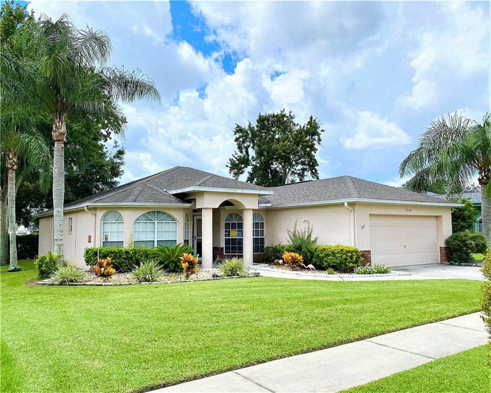 Property Photo:  37142 Cullens Trail  FL 33542 