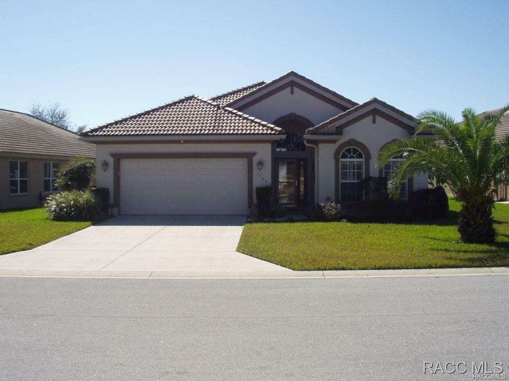 Property Photo:  1366 W Diamond Shore Loop  FL 34442 