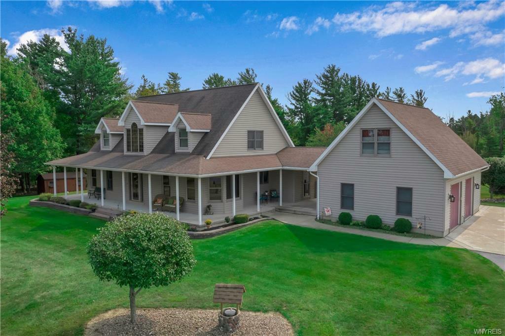 Property Photo: 8997 Falls Road NY 14170