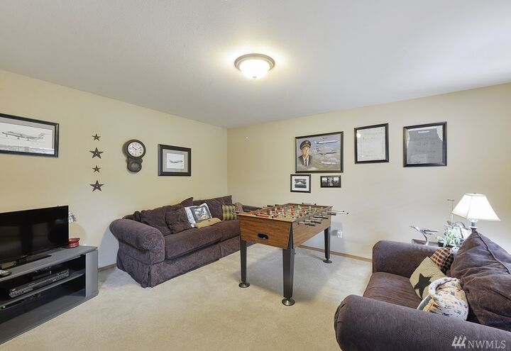 Property Photo:  18505  36th Ave  E  WA 98446 