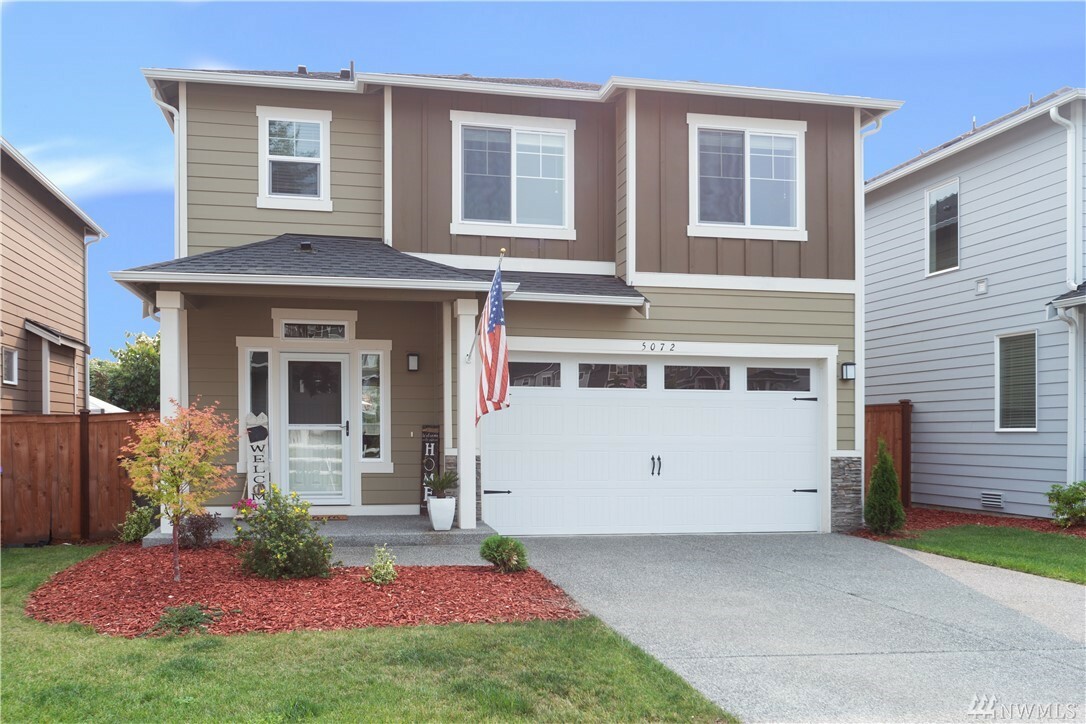 Property Photo: 5072 NW Bear Paw Ct WA 98383