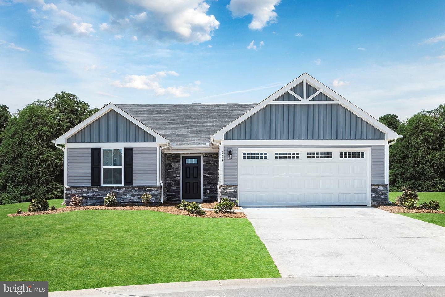 Property Photo: 502 Steeplechase Lane PA 19464
