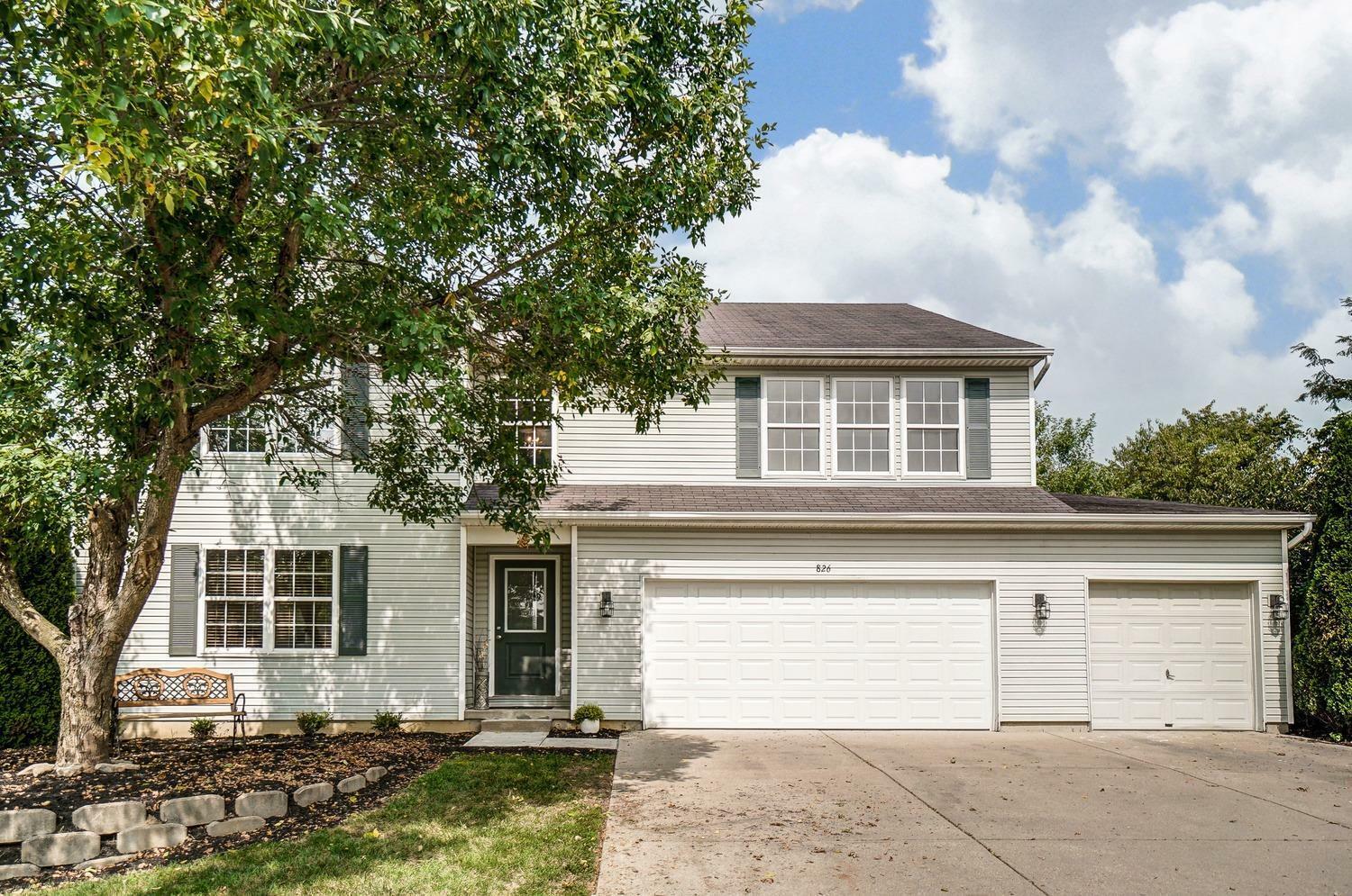 Property Photo: 826 Greengate Dr OH 45036