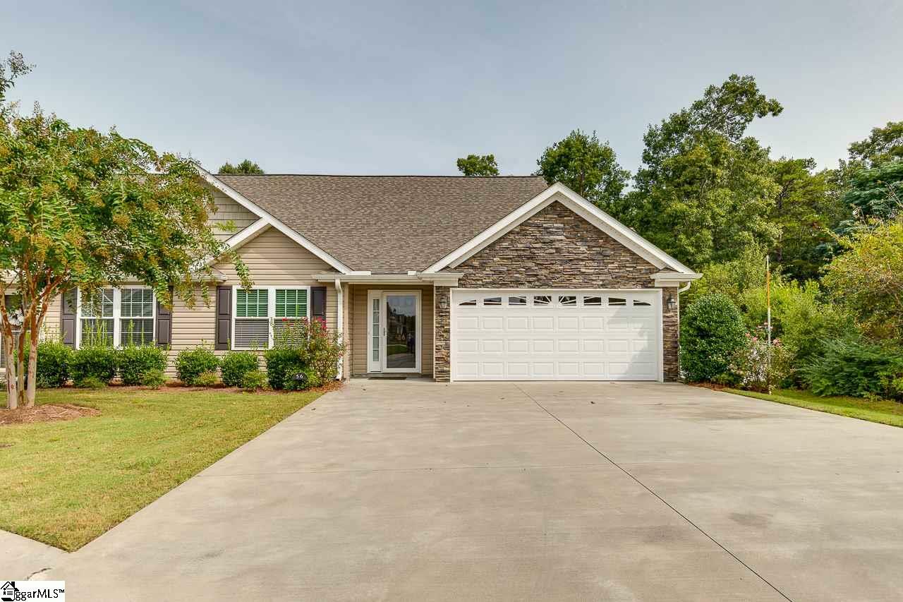 Property Photo: 56 Eaglecrest Court SC 29681