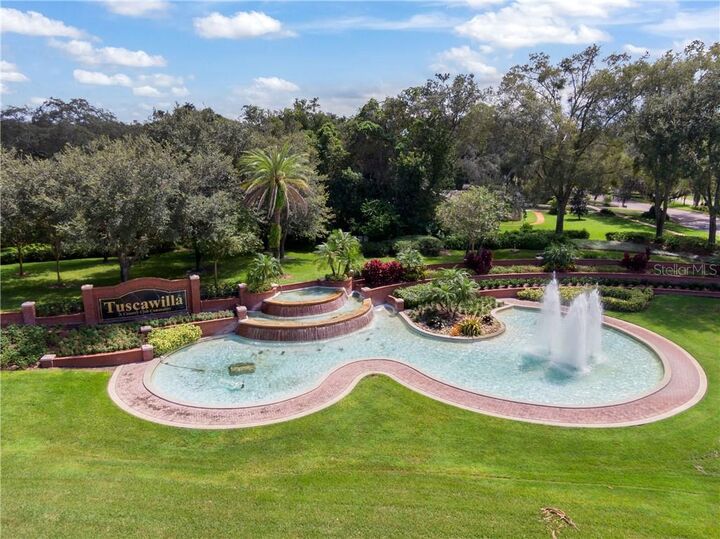 Property Photo:  1114 Lynx Trail  FL 32708 